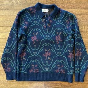 Never Worn Abercrombie Blue with Floral design Sweater size Medium